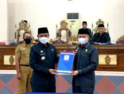 Bupati Wajo Sampaikan Pendapat Akhir Ranperda LPJ APBD 2021