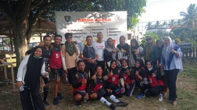 Alumni 2001 masuk Juara Full dalam lomba volly ball reuni akbar 37 tahun