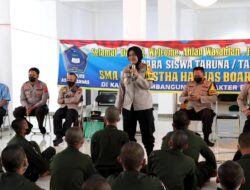 Kapolres Subang berikan materi wawasan kebangsaan dan Bela Negara di SMA Astha Hanas Binong