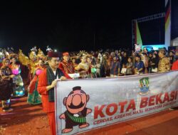 Plt Walikota Bekasi Mengikuti Pawai Budaya Nusantara Apeksi XV Kota Padang