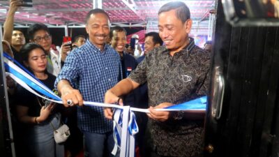 Bupati dan Wakil Bupati Wajo Kompak Datang Resmikan Pasar Rakyat Mini Sengkang