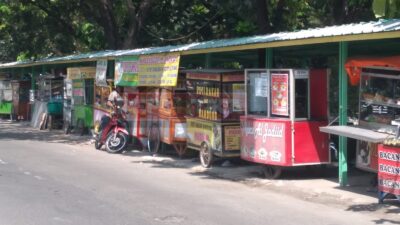 Taman Kota Beralih Fungsi Jadi Kios, Pemkot Bekasi Diminta Tegas