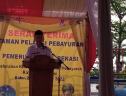 PJ Bupati Dani Ramdan Hadiri Serah Terima Taman Pelangi Pebayuran