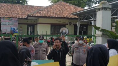 Gelar Aksi, GEMPAR Sampaikan Lima Tuntutan Ke Dinas Kesehatan Lebak