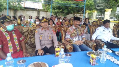 Kapolsek Urban Pitumpanua Hadiri Syukuran Tahunan di Gereja Toraja Jemaat Lauwa