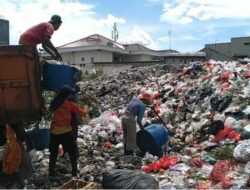 Kurangnya Armada Jadi Salah Satu Kendala Pengelolaan Sampah di UPTD Pondok Gede