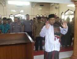 Personil Polresta Deli Serdang Laksanakan Sholat Ghaib Untuk Korban Gempa Cianjur