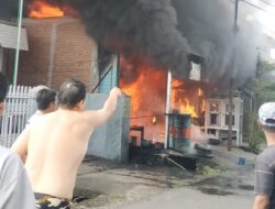 Rumah Milik Warga Polman Dilahap Sijago Merah, Warga : Sudah Lima Kali Terbakar