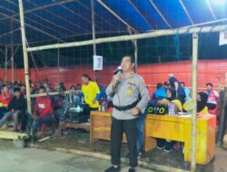 Kunjungi Turnamen Volly, Kapolsek Palas Minta Pemain Jaga Sportivitas Saat Bertanding