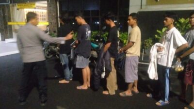 Patroli Malam, Polsek Sukarame Amankan Enam Remaja Yang Diduga Hendak Tawuran