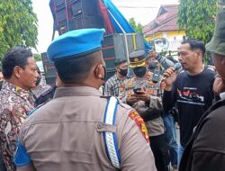 MAPKO NUSANTARA Gelar Aksi di Depan Kantor OJK Kediri