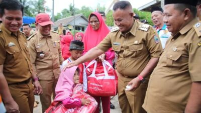 Pemkab Lamsel Kalaborasi Dengan BAZNAS Salurkan Bantuan RTLH di Sragi