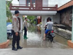 Kapolres Lamongan Keliling Kampung, Pastikan Warga Aman Dari Bencana Banjir