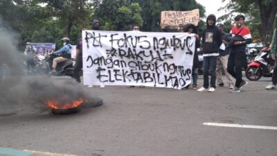 HUT Kota Bekasi Ke-26, Aliansi Mahasiswa Bekasi Geruduk Kantor DPRD