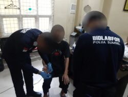 Bidlabfor Polda Sumsel Laksanakan Pengambilan Semple DNA Enam Terpidana Teroris