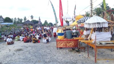 Upacara Tawur Agung Kesanga Baliagung Palas Dimeriahkan Atraksi Ogoh-Ogoh