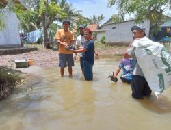 IWO Indonesia Salurkan Bantuan Banjir di Desa Jayalaksana Kabupaten Bekasi