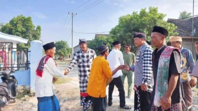 Menjaga Kerukunan Hari Raya Idul Fitri, Kepala Desa Bali Agung, Hadir Usai Sholat Ied di Masjid Darul Farllah