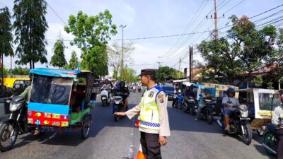 Antisipasi Kepadatan, Polresta Deli Serdang Laksanakan Pengaturan Lalin