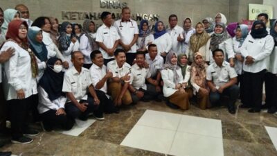 Pasca Libur Lebaran ASN Kota Bekasi Kembali Bekerja, Plt Walikota Pantau Kesiapan Seluruh Pegawai