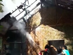 Rumah Semi Permanen Milik Warga Pesawaran Lampung, Hangus Tebakar