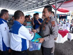 Peringati Hari Buruh 2023 (May Day), Waka Polda Lampung Lakukan Bakti Sosial