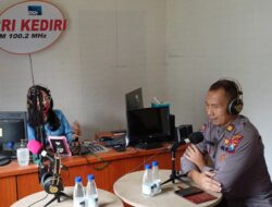 Polisi Sampaikan Cara Cerdas Tangkal Hoax Lewat Radio