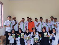 Petani OKU Timur Mengaku Puas Dengan Tim Eco Farming Belitang