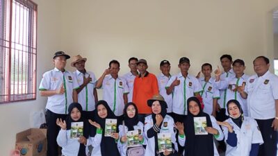 Petani OKU Timur Mengaku Puas Dengan Tim Eco Farming Belitang