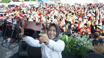 Peringati Hari Buruh 2023, Pemkot Mojokerto Gelar Jalan Sehat Diikuti Ribuan Pekerja