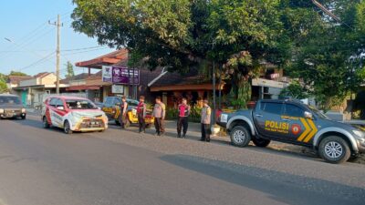 Antisipasi Gesekan Simpatisan Silat, Polisi Lakukan Penyekatan di Perbatasan Kediri