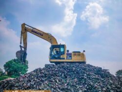 38 Tahun Menumpuk, Sampah di Pondok Gede Akhirnya Diangkut