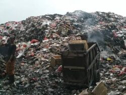 Gunungan Sampah Di Bintara Jaya Resahkan Warga