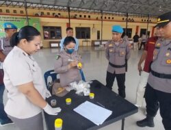 Propam Polresta Deli Serdang Laksanakan Test Urine Anggota, Ini Hasilnya