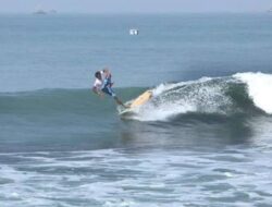 Festival Surfing di Cimaja Sukabumi, Diikuti Oleh 4 Negara dan 36 Provinsi