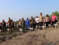 Peduli Penghijauan, Polresta Bandar Lampung Tanam Ribuan Pohon