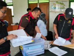 Kejari Geledah Salah Satu SMP Swasta di Kabupaten Sukabumi