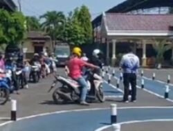 Lintasan Angka 8 Dihapus, Pemohon SIM C di Kediri Meningkat