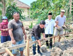 Dapat Bantuan Bedah Rumah, Warga Desa Bakti Rasa Sragi Bersyukur