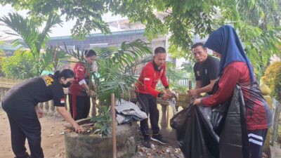 Peringati World Clean Up Day, Rutan Labuan Deli Bersihkan Lingkungan