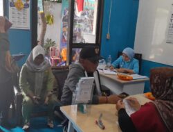 SOMASI Gelar Baksos Pelayanan Kesehatan Rutin Pemeriksaan Mata Katarak