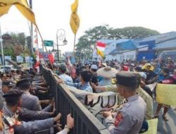 BPN Kabupaten Sukabumi Digeruduk Mahasiswa dan Petani, Ini Alasannya