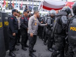 Polda Sumut dan Pemprov Tanam 10 Ribu Pohon Mangrove di Pesisir Langkat