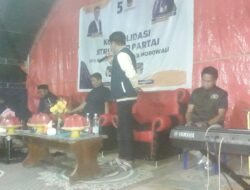 Konsolidasi Caleg Nasdem di Desa Sakita, Mantan Bupati Morowali Terharu