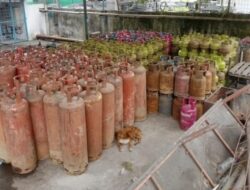 Gudang Pengoplosan Gas Subsidi di KIM II Medan Digrebek Polisi