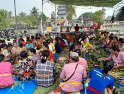 Umat Hindu Bali Agung Antosias Menyambut Puje Wali Purname