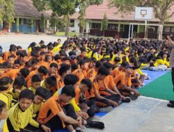 Polsek Palas Sosialisasikan Safety Riding di SMPN 2 Palas