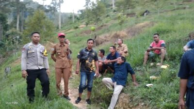 Personel Polsek Polman Datangi Lokasi Karhutla