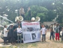 Gelar Aksi di Gedung Merah Putih, LKPA RI Tuntut KPK Bereskan Mafia APBD di Polewali Mandar