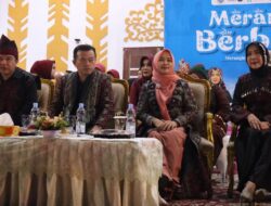 Spektakuler, Parade Merangin Berbatik 2023 Diikuti 1000 Pasangan